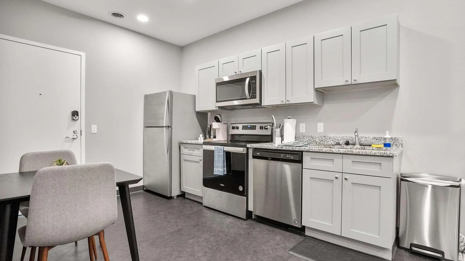 Cozysuites Modern 1Br In Downtown Pitts 8 Pittsburgh